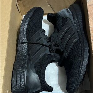 Adidas Men's Triple Black Sneakers